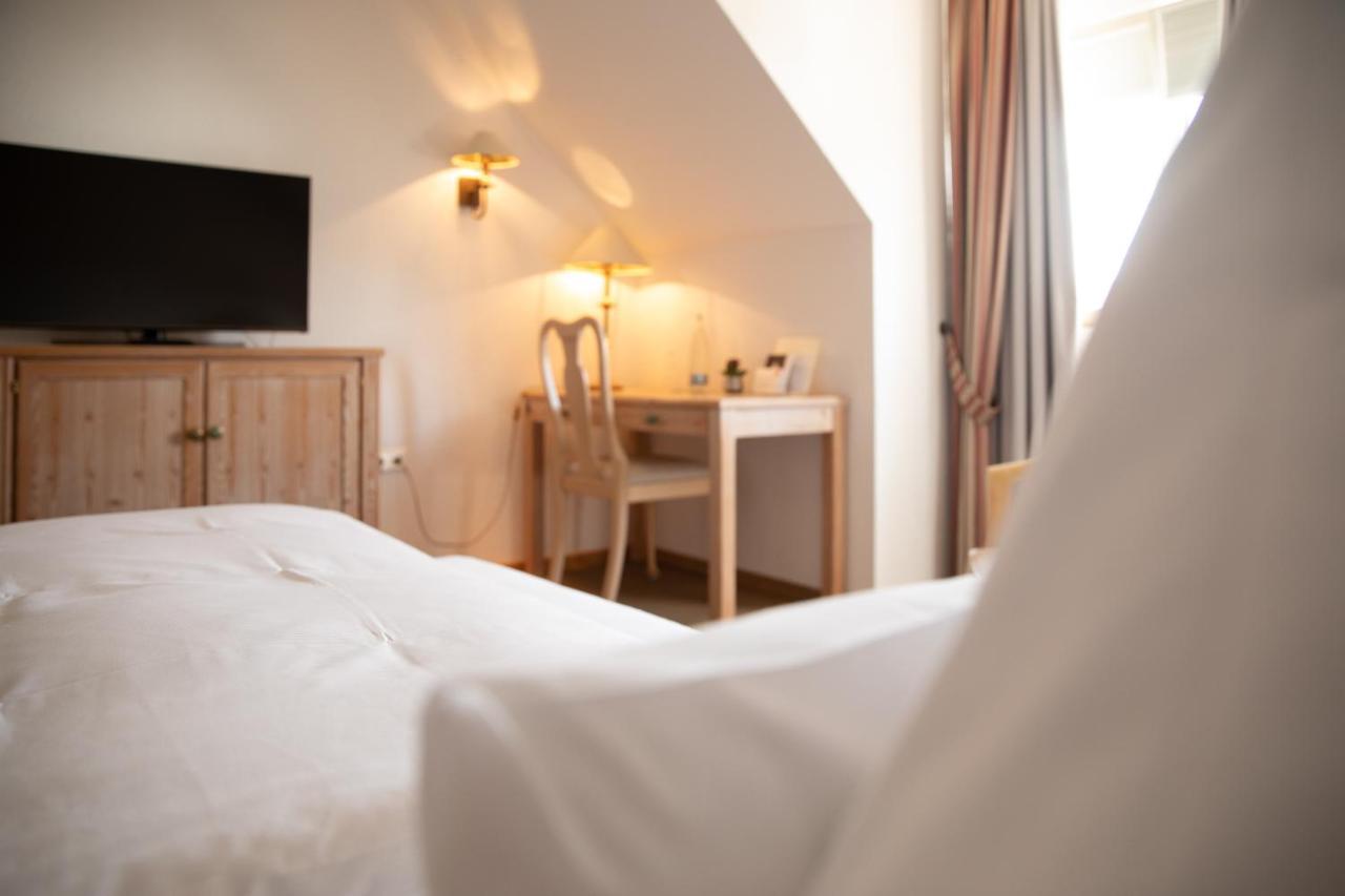 Hotel Restaurant Krone Hayna  Экстерьер фото